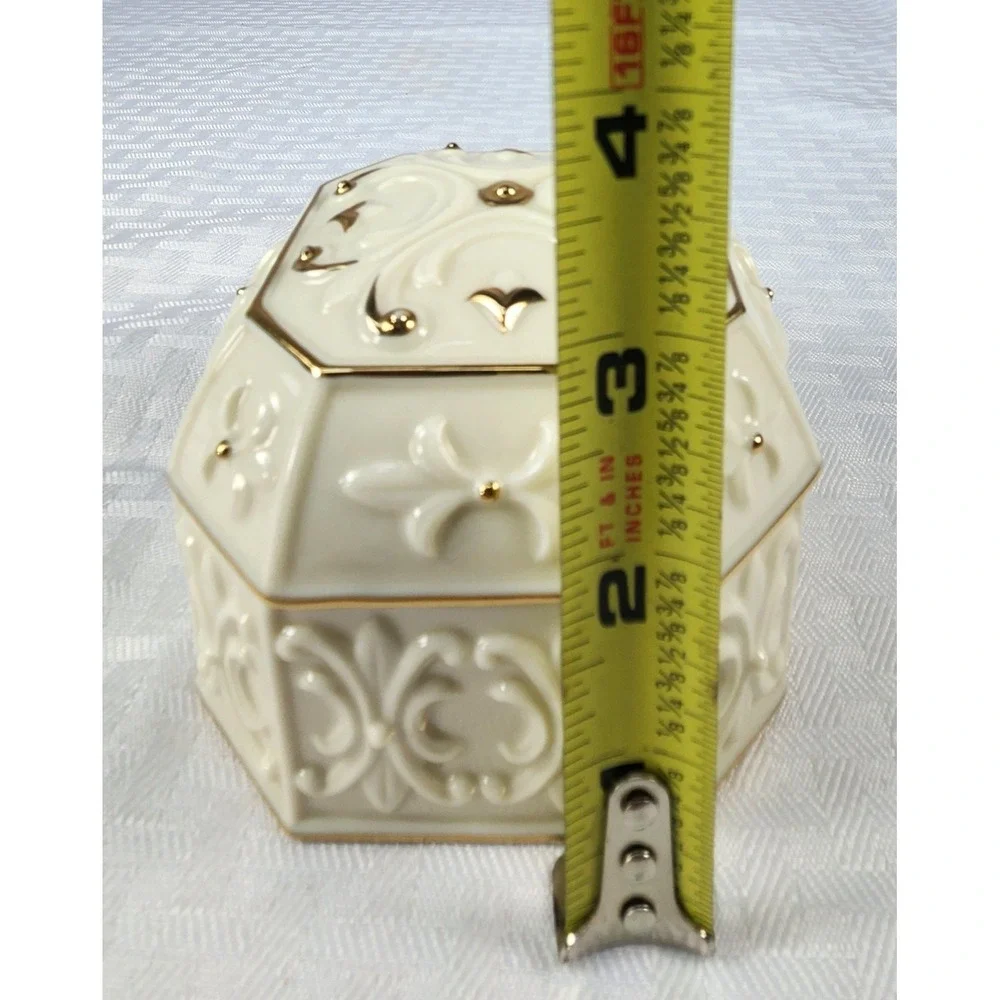 Prescious Lenox Trinket Musical Jewelry Box White Gold-Tone Trim Excellent!